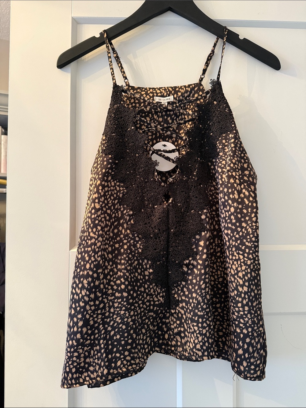 NWT En Creme Black and Beige Lace-Trim Spaghetti Strap Cami